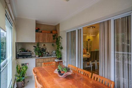 Apartamento à venda com 128m², 3 quartos e 2 vagasVaranda gourmet