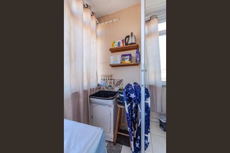 Apartamento à venda com 140m², 2 quartos e 1 vaga Apartamento à venda com 140m², 2 quartos e 1 vagaÁrea de Serviço