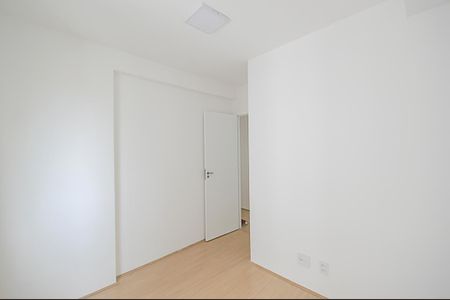 Apartamento à venda com 43m², 2 quartos e 1 vagaQuarto 2