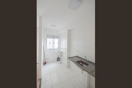 Apartamento à venda com 43m², 2 quartos e 1 vagaCozinha e Área de Serviço