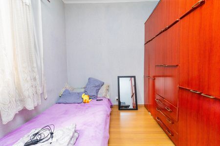 Casa à venda com 380m², 4 quartos e 4 vagas Casa à venda com 380m², 4 quartos e 4 vagasQuarto 3