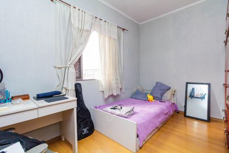 Casa à venda com 380m², 4 quartos e 4 vagas Casa à venda com 380m², 4 quartos e 4 vagasQuarto 3