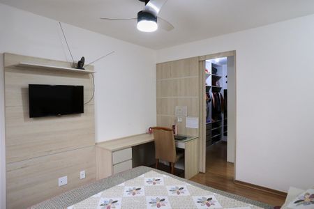 Apartamento à venda com 115m², 4 quartos e 3 vagasSuíte 1