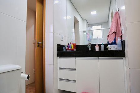 Apartamento à venda com 115m², 4 quartos e 3 vagasBanheiro da Suíte 2