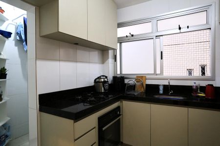 Apartamento à venda com 115m², 4 quartos e 3 vagasCozinha