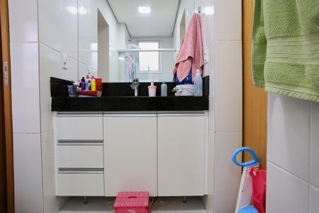 Apartamento à venda com 115m², 4 quartos e 3 vagasBanheiro da Suíte 2