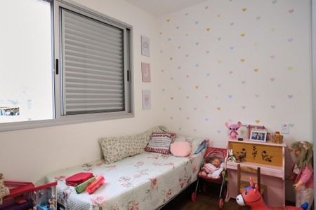 Apartamento à venda com 115m², 4 quartos e 3 vagasSuíte 2