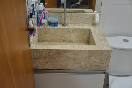 Apartamento à venda com 100m², 2 quartos e 1 vagaBanheiro Social