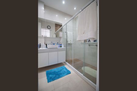 Apartamento à venda com 70m², 2 quartos e sem vaga Apartamento à venda com 70m², 2 quartos e sem vagaBanheiro da Suíte