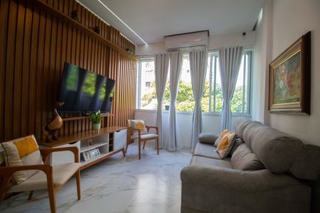 Apartamento à venda com 70m², 2 quartos e sem vaga Apartamento à venda com 70m², 2 quartos e sem vagaSala