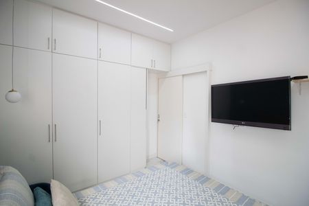 Apartamento à venda com 70m², 2 quartos e sem vaga Apartamento à venda com 70m², 2 quartos e sem vagaSuíte