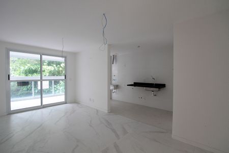 Apartamento à venda com 76m², 2 quartos e 2 vagasCozinha