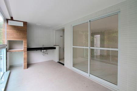 Apartamento à venda com 76m², 2 quartos e 2 vagasVaranda gourmet