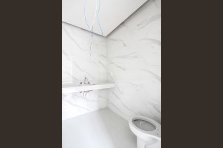 Apartamento à venda com 76m², 2 quartos e 2 vagasBanheiro Quarto 2 suíte