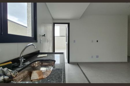 Apartamento à venda com 70m², 2 quartos e 1 vaga Apartamento à venda com 70m², 2 quartos e 1 vagaCozinha