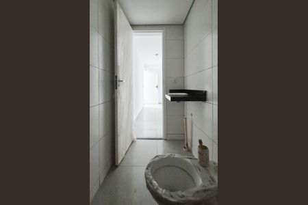 Apartamento à venda com 42m², 2 quartos e 1 vaga Apartamento à venda com 42m², 2 quartos e 1 vagaBanheiro