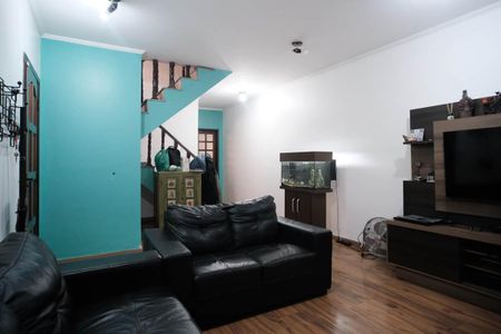 Casa à venda com 135m², 3 quartos e 2 vagasSala