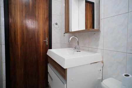 Casa à venda com 135m², 3 quartos e 2 vagasBanheiro 1