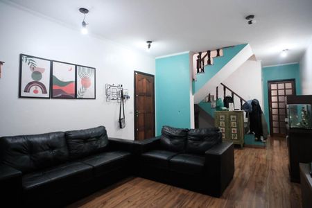 Casa à venda com 135m², 3 quartos e 2 vagasSala