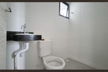 Apartamento à venda com 80m², 2 quartos e 1 vaga Apartamento à venda com 80m², 2 quartos e 1 vagaBanheiro