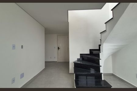 Apartamento à venda com 85m², 2 quartos e 1 vaga Apartamento à venda com 85m², 2 quartos e 1 vagaSala