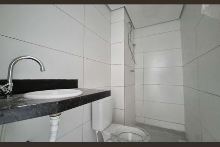 Apartamento à venda com 85m², 2 quartos e 1 vaga Apartamento à venda com 85m², 2 quartos e 1 vagaBanheiro