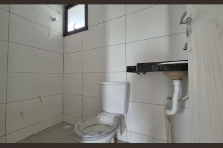 Apartamento à venda com 79m², 2 quartos e 1 vaga Apartamento à venda com 79m², 2 quartos e 1 vagaBanheiro