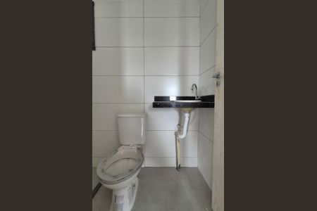 Apartamento à venda com 79m², 2 quartos e 1 vaga Apartamento à venda com 79m², 2 quartos e 1 vagaBanheiro