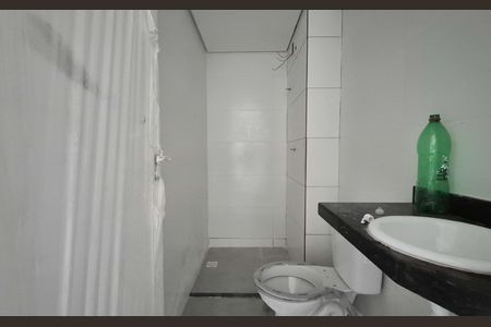 Apartamento à venda com 70m², 2 quartos e 1 vaga Apartamento à venda com 70m², 2 quartos e 1 vagaBanheiro