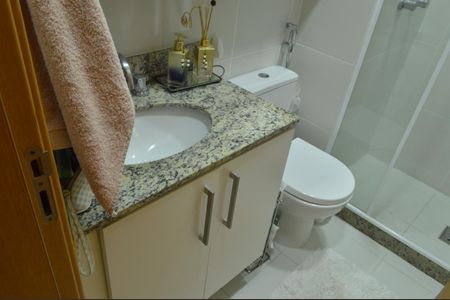 Apartamento à venda com 75m², 3 quartos e 1 vagaBanheiro da Suíte