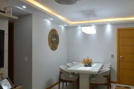 Apartamento à venda com 75m², 3 quartos e 1 vagaSala
