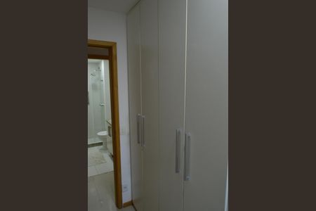 Apartamento à venda com 75m², 3 quartos e 1 vagaQuarto 2