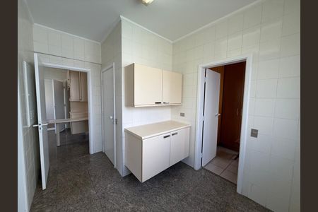 Apartamento para alugar com 216m², 3 quartos e 3 vagasFoto 45
