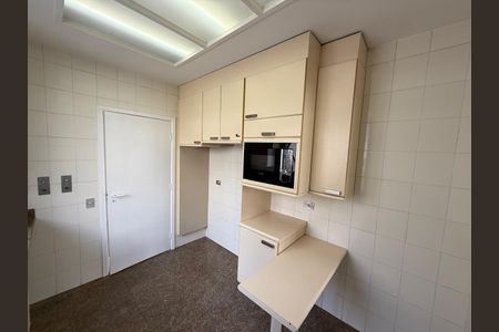 Apartamento para alugar com 216m², 3 quartos e 3 vagasFoto 49