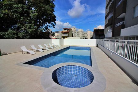 Apartamento para alugar com 46m², 2 quartos e 1 vaga Apartamento para alugar com 46m², 2 quartos e 1 vagaÁrea comum - Piscina