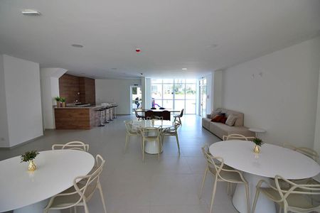 Apartamento para alugar com 46m², 2 quartos e 1 vaga Apartamento para alugar com 46m², 2 quartos e 1 vagaÁrea comum - Salão de festas