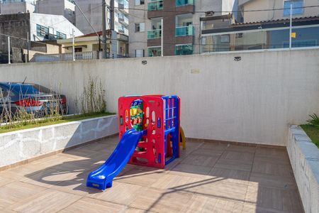 Apartamento para alugar com 46m², 2 quartos e 1 vaga Apartamento para alugar com 46m², 2 quartos e 1 vagaÁrea comum - Playground