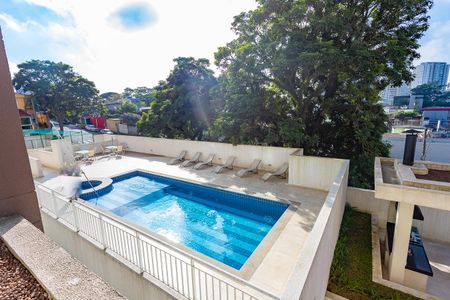 Apartamento para alugar com 46m², 2 quartos e 1 vaga Apartamento para alugar com 46m², 2 quartos e 1 vagaÁrea comum - Piscina