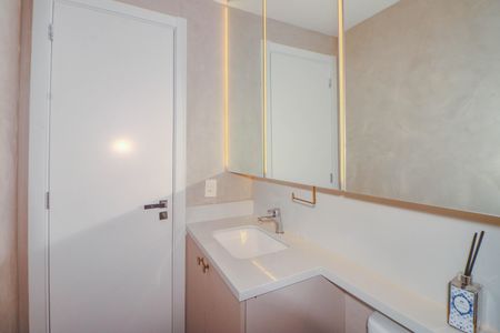 Apartamento à venda com 67m², 2 quartos e 1 vagaBanheiro da Suíte