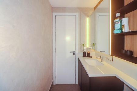 Apartamento à venda com 67m², 2 quartos e 1 vagaBanheiro Social