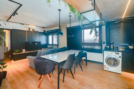 Apartamento à venda com 67m², 2 quartos e 1 vagaSala