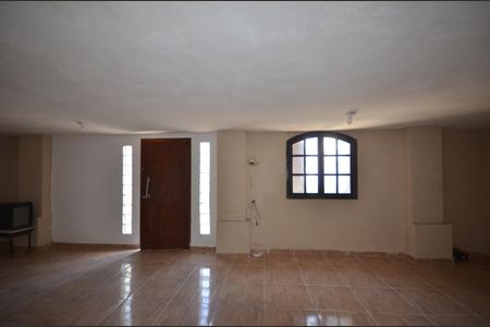 Casa para alugar com 210m², 3 quartos e 4 vagasSala