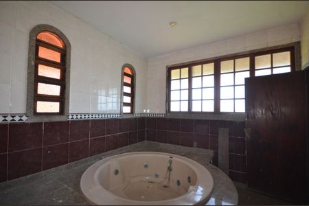 Casa para alugar com 210m², 3 quartos e 4 vagasBanheiro da Suíte 1