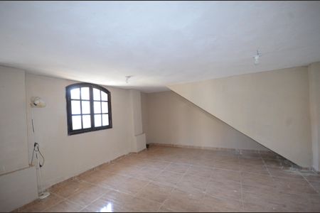 Casa para alugar com 210m², 3 quartos e 4 vagasSala