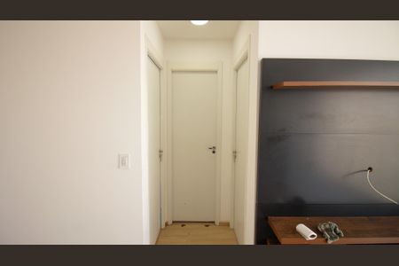 Apartamento para alugar com 43m², 2 quartos e sem vaga Apartamento para alugar com 43m², 2 quartos e sem vagaCorredor