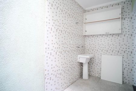 Casa de condomínio para alugar com 130m², 3 quartos e 3 vagasÁrea de Serviço