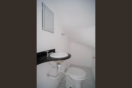 Casa de condomínio para alugar com 130m², 3 quartos e 3 vagasBanheiro 3