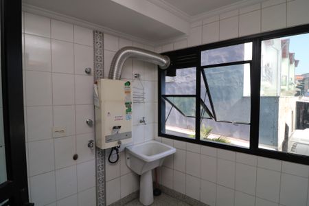 Apartamento para alugar com 154m², 3 quartos e 2 vagasÁrea de Serviço