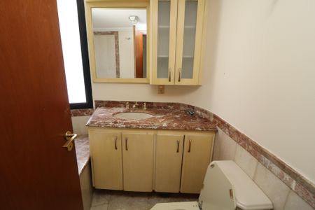 Apartamento para alugar com 154m², 3 quartos e 2 vagasBanheiro da Suíte 1