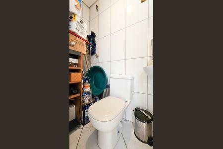 Casa à venda com 144m², 3 quartos e 4 vagasBanheiro de Serviço